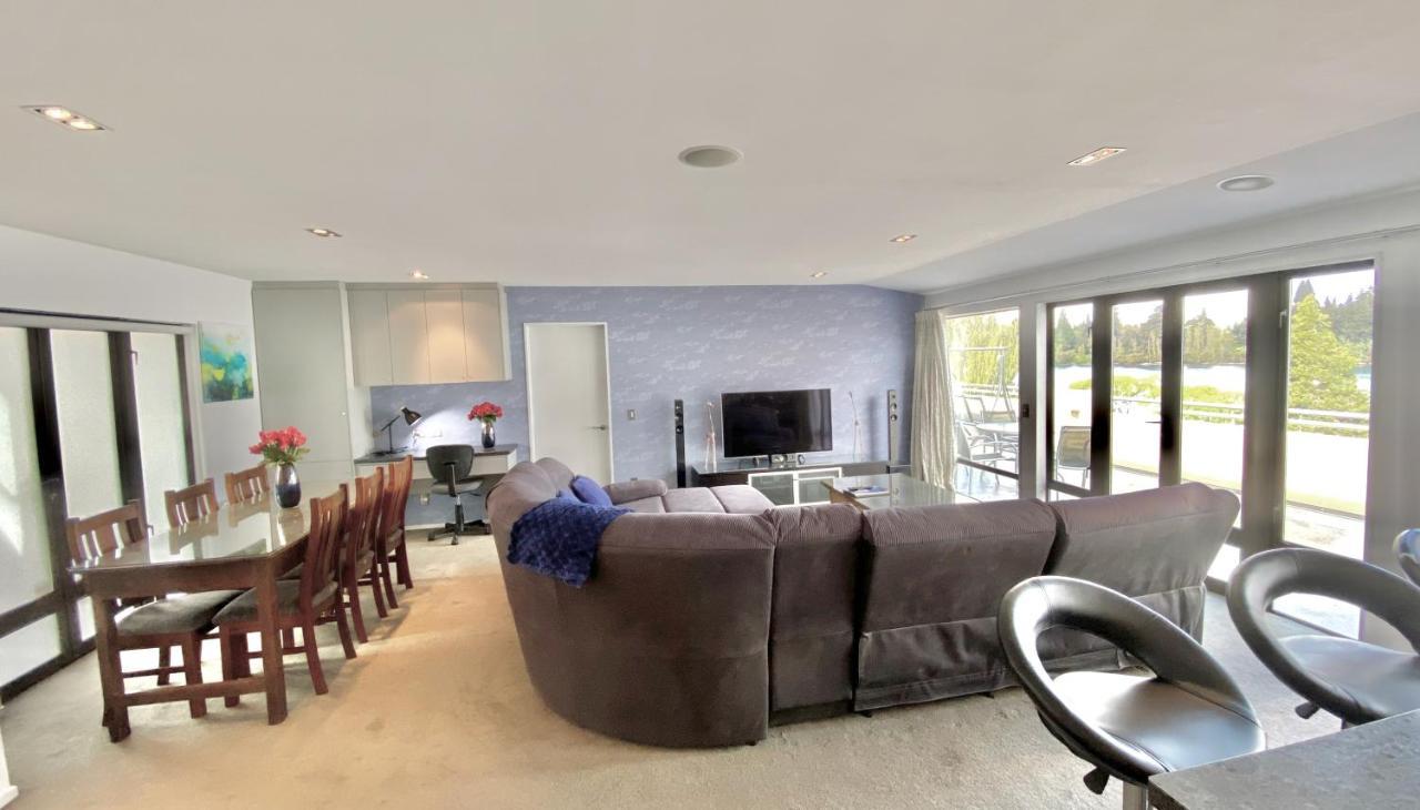 Lakefront Luxury Penthouse Central Queenstown Bagian luar foto