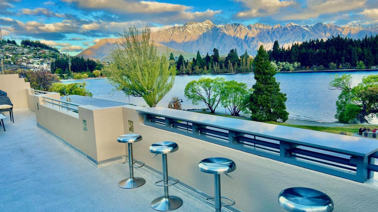 Lakefront Luxury Penthouse Central Queenstown Bagian luar foto